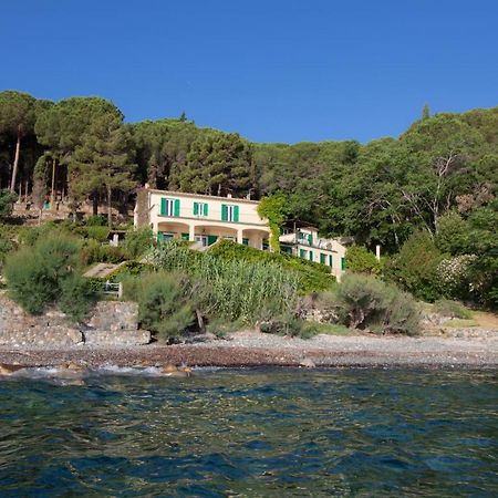 Villa Le Sprizze A Bordo Del Mare - Goelba Marciana Marina  Εξωτερικό φωτογραφία