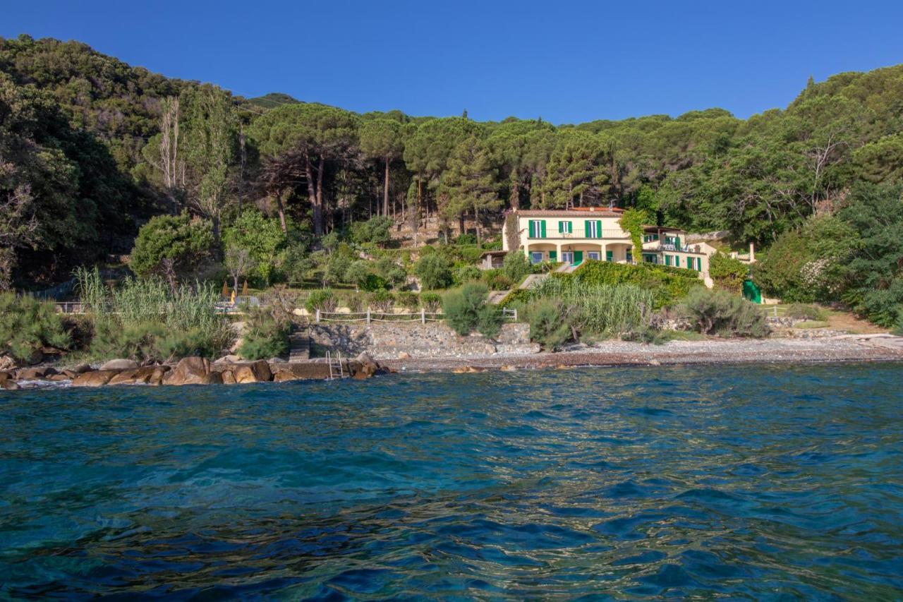 Villa Le Sprizze A Bordo Del Mare - Goelba Marciana Marina  Εξωτερικό φωτογραφία