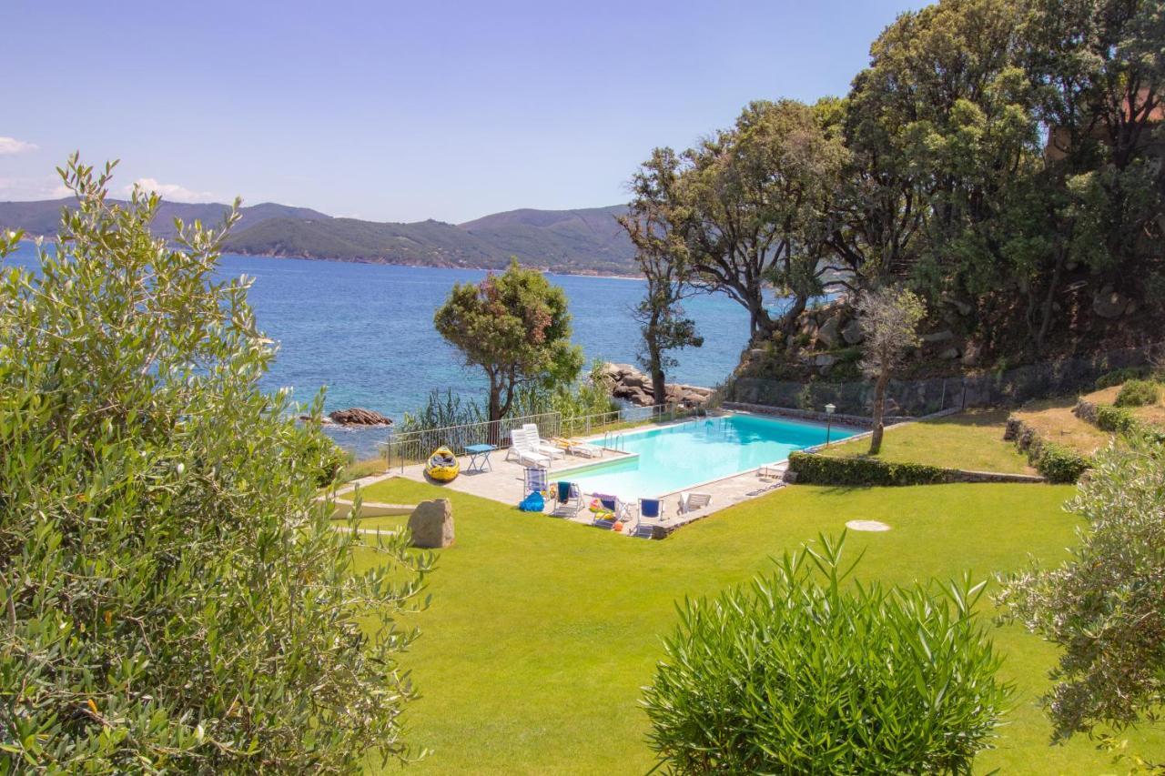 Villa Le Sprizze A Bordo Del Mare - Goelba Marciana Marina  Εξωτερικό φωτογραφία