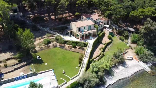 Villa Le Sprizze A Bordo Del Mare - Goelba Marciana Marina  Εξωτερικό φωτογραφία