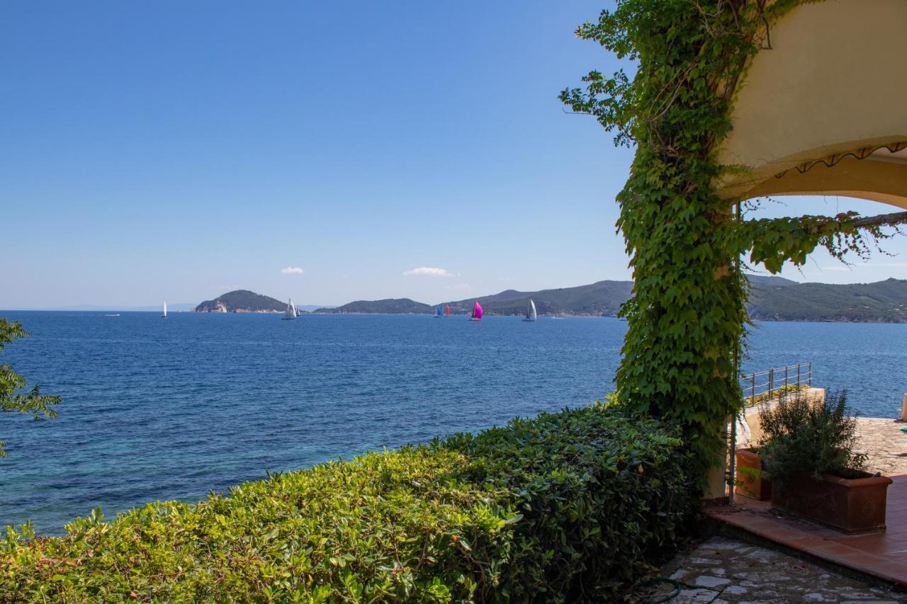 Villa Le Sprizze A Bordo Del Mare - Goelba Marciana Marina  Εξωτερικό φωτογραφία