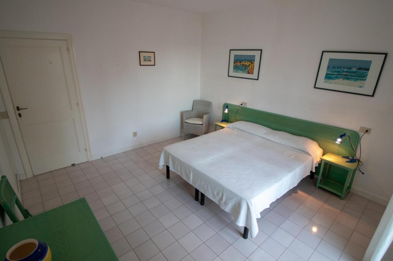 Villa Le Sprizze A Bordo Del Mare - Goelba Marciana Marina  Εξωτερικό φωτογραφία
